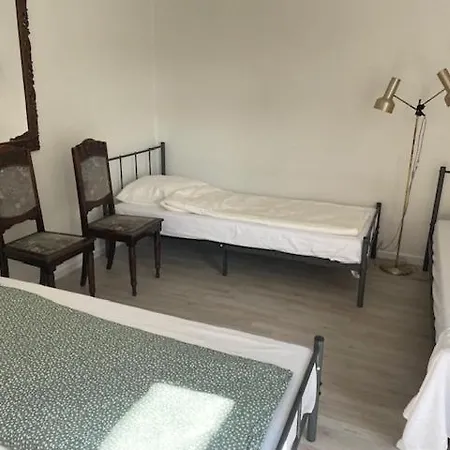 Hus